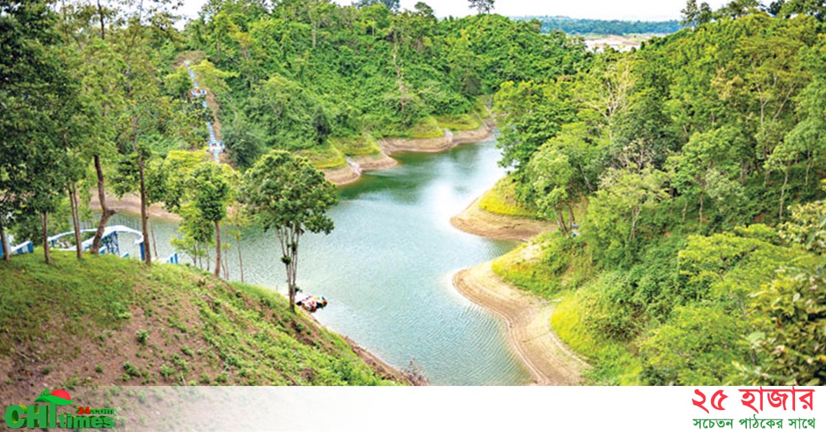 পানি স্বল্পতায় ভোগা কাপ্তাই হ্রদ ঘিরে নানা সঙ্কট
