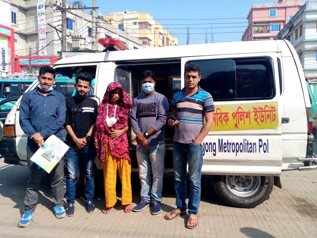 মানবিক পুলিশ ইউনিটের সহায়তায়  হাতে পচন ধরা কিশোরী সুস্থ!
