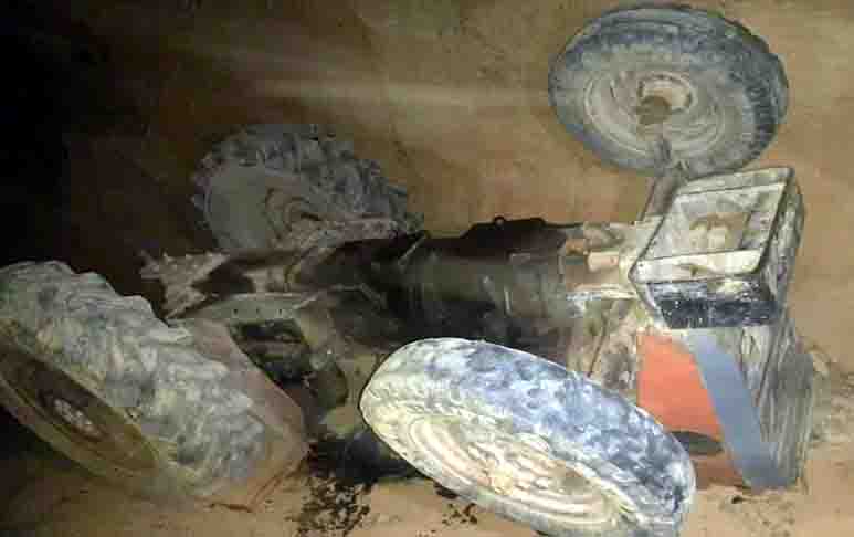 গুইমারায় ট্রাক্টর উল্টে প্রাণ গেল চালকের