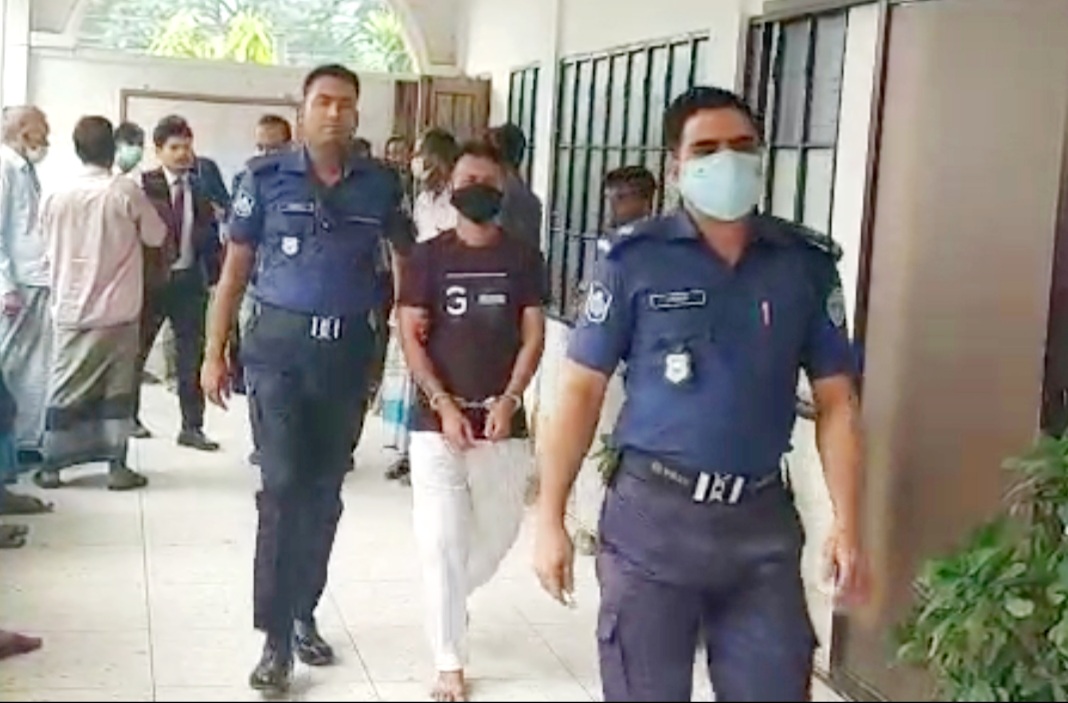 অস্ত্র মামলায় যুবকের ১৫ বছরের কারাদন্ড!