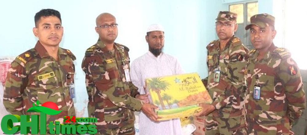বান্দরবান সেনাজোন কর্তৃক এতিমখানায় পুরো মাসের ইফতার সামগ্রী প্রদান