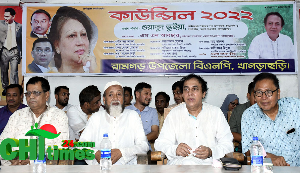 আওয়ামীলীগের এমপি-মন্ত্রীরা এখন পালানোর পথ খুঁজছে: ওয়াদুদ ভূইয়া
