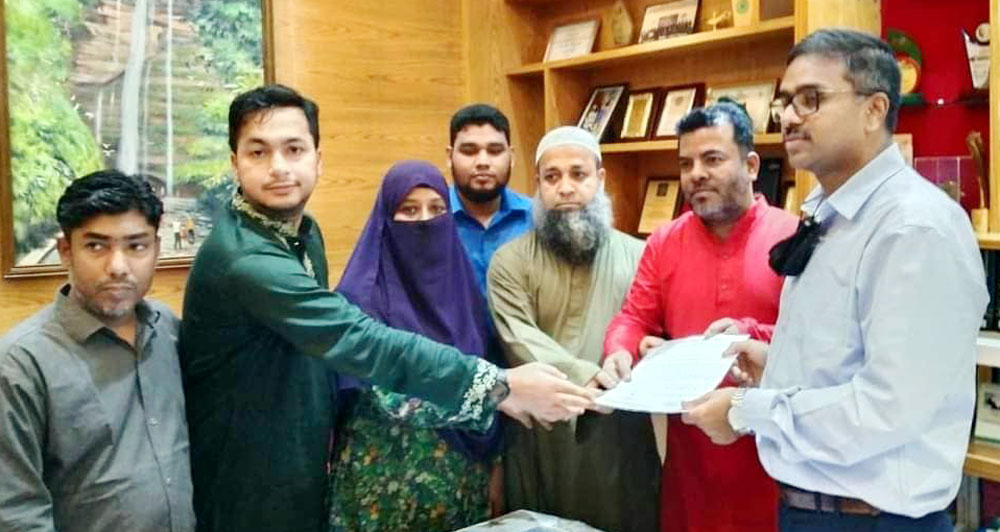 “নির্বাচন অফিসের বিতর্কিত সিদ্ধান্তে পাহাড়ে ভোটার হতে পারছেনা নতুন প্রজন্ম”ডিসিকে স্মারকলিপি