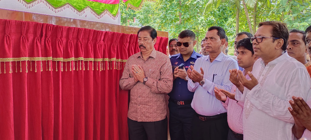  লামায় বিভিন্ন উন্নয়ন কাজের উদ্ধোধন করলেন পার্বত্যমন্ত্রী
