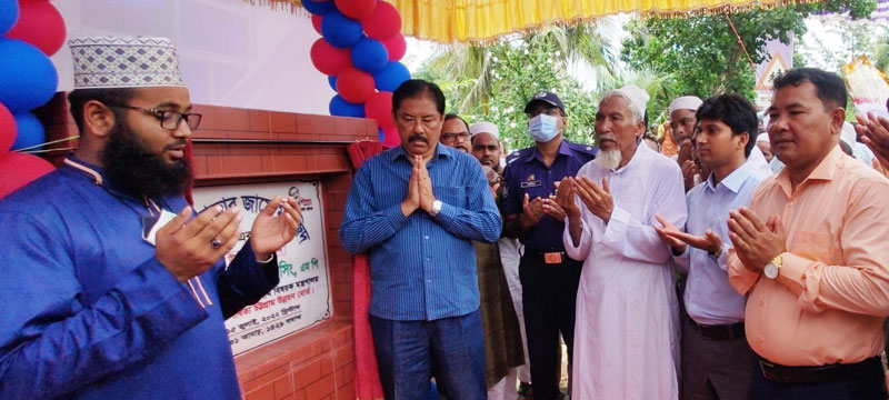 বান্দরবানে দৃষ্টিনন্দন জামে মসজিদের উদ্বোধন 
