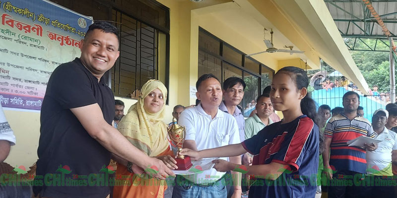 সদর উপজেলায় ৪৯তম গ্রীষ্মকালীন ক্রীড়া প্রতিযোগিতায় পুরস্কার বিতরণ