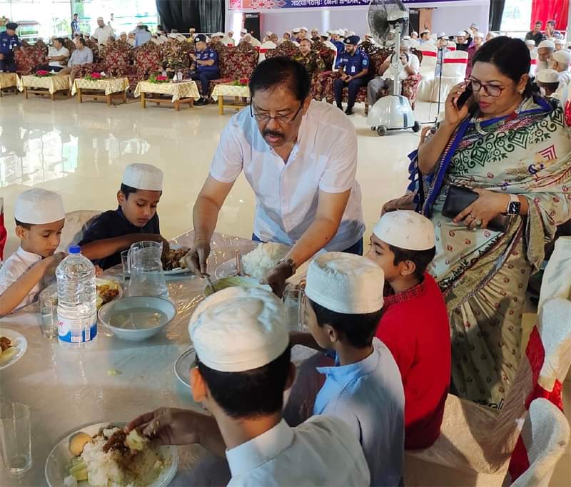 জাতির পিতা বঙ্গবন্ধু এতিম অসহায় ক্ষুধার্তদের নিজে পাশে বসিয়ে খাওয়াতেন;পার্বত্য মন্ত্রী 