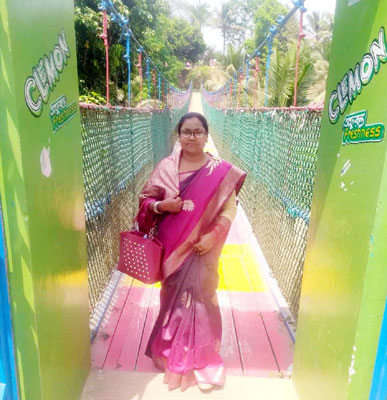 একজন সেরা শিক্ষক ও তার ছাত্রের অভিবাদন