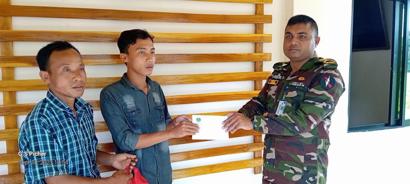 শ্রিয়া মনি ও মিটন চাকমার লেখাপড়ার দায়িত্ব নিলো সেনাবাহিনী
