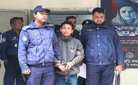 খাগড়াছড়িতে পর্ণগ্রাফি আইনে স্কুল শিক্ষক আটক
