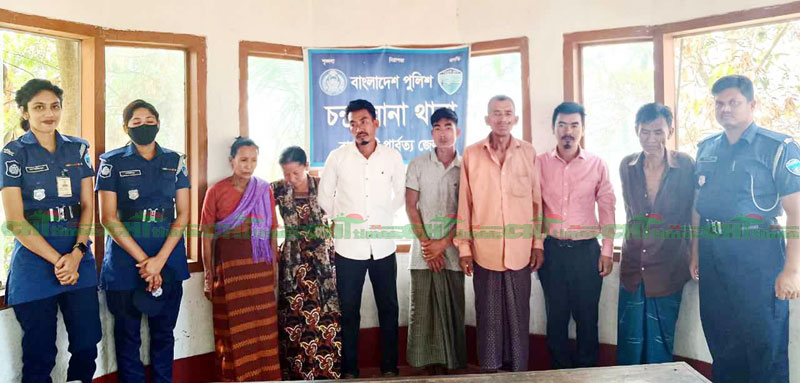 চন্দ্রঘোনায় পুলিশী অভিযানে গ্রেফতার- ৭