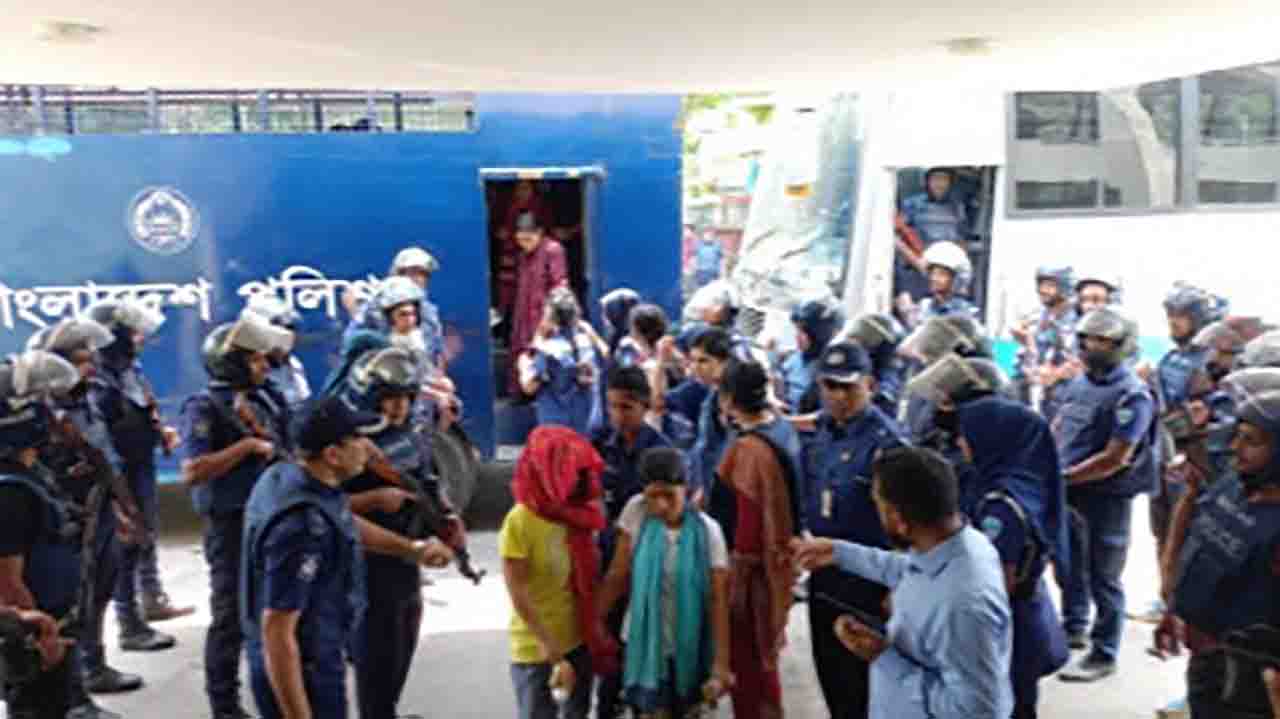 কেএনএফ'র ৫২ সন্ত্রাসী ৪ দিনের রিমান্ডে