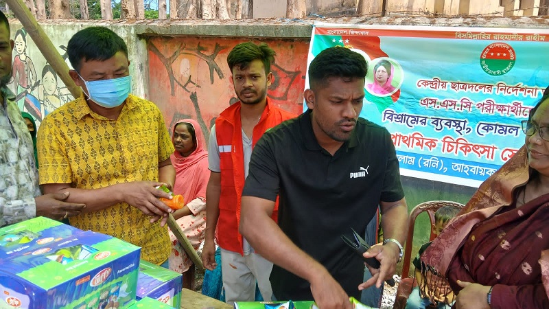 এস.এস.সি পরীক্ষার্থীদের জন্য ছাত্রদল নেতা রনির প্রশংসনীয় উদ্যোগ 