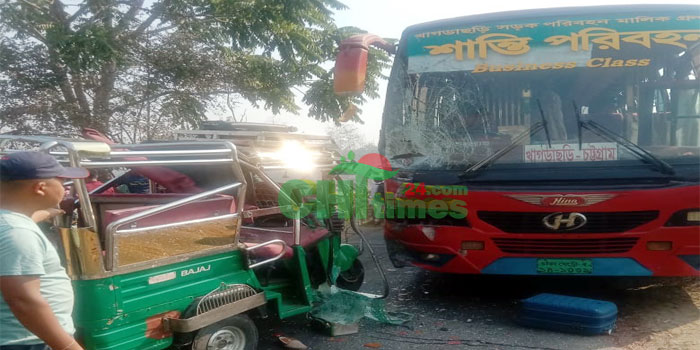 সাজেকে সড়ক দুর্ঘটনায় ৬ পর্যটকসহ আহত- ৭