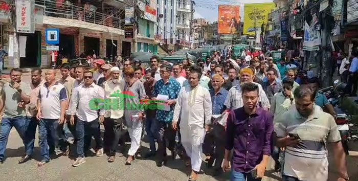 তারেক রহমানের ৩১দফা বাস্তবায়নে দীপেন দেওয়ানের নেতৃত্বে পথসভা ও লিফলেট বিতরণ