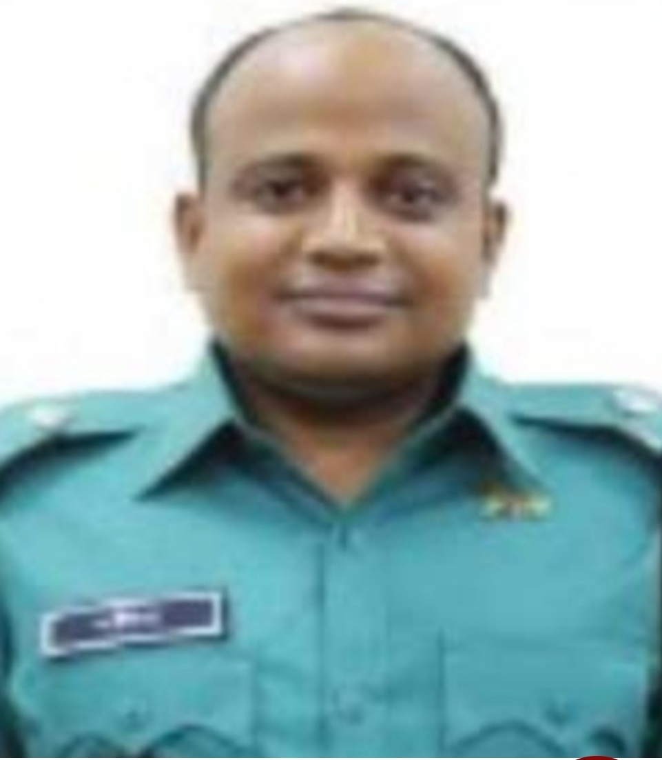 হত্যা মামলায় অতিরিক্ত পুলিশ সুপার গ্রেফতার 