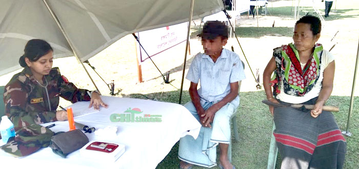 ইউপিডিএফ'র বাধার মধ্যেও কাউখালীতে সেনাবাহিনীর ফ্রী চিকিৎসাসেবা