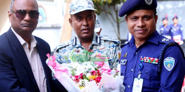 ডিআইজির আগমনে উৎসবমুখর রাঙামাটি পুলিশ