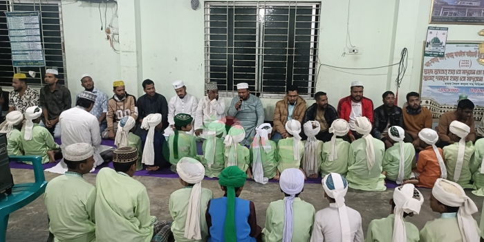 রাঙামাটিতে বেগম জিয়ার রোগমুক্তি কামনায় যুবদল ও ছাত্রদলের দোয়া মাহফিল