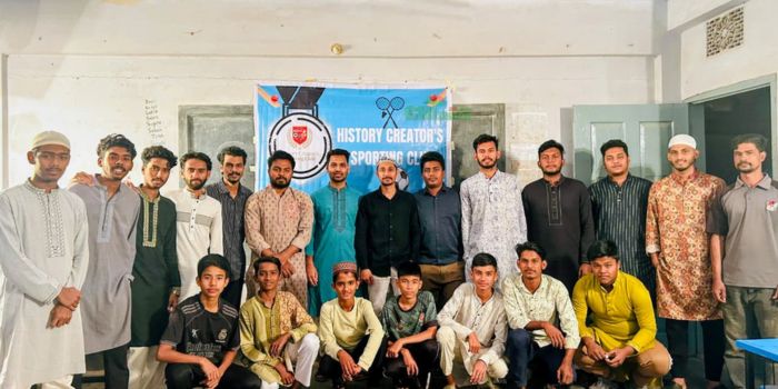 এডিসি হিল-এ ভ্রাতৃত্বের মিলনমেলা: হিস্টোরি ক্রিয়েটর্স স্পোর্টিং ক্লাবের ইফতার মাহফিল