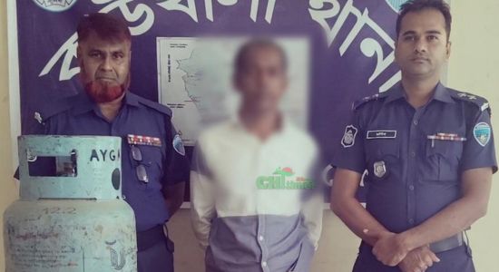 কাউখালীতে পুলিশের অভিযানে চোরাই মালামাল উদ্ধার, ৫ আসামি গ্রেফতার