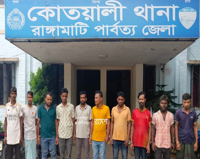 ১০ মামলার কেচি মামুন ও ৮ মামলার বাপ্পীসহ রাঙামাটিতে গ্রেপ্তার ১০