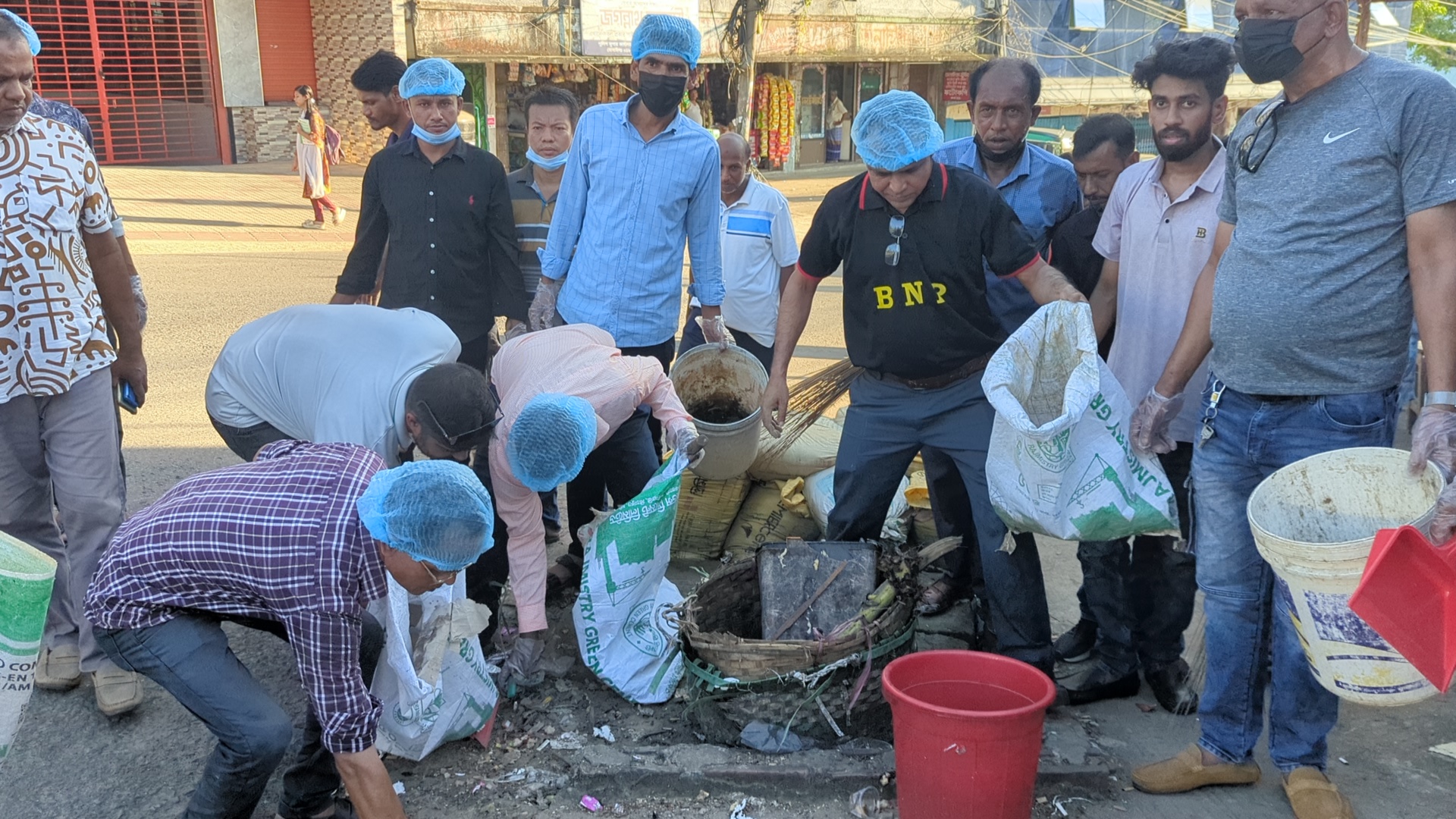 রাঙামাটিতে ইউছুফ চৌধুরীর উদ্যোগে যুবদলের ৭ দিনব্যাপী ডেঙ্গু প্রতিরোধ কর্মসূচি শুরু