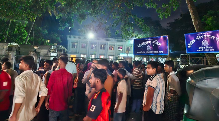 কিশোর গ্যাং ও মাদক ঠেকাতে রাঙামাটি শহরে সাঁড়াশি অভিযানে আটক-৩৫